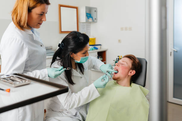 Best Holiday Emergency Dentist in Dickson, OK